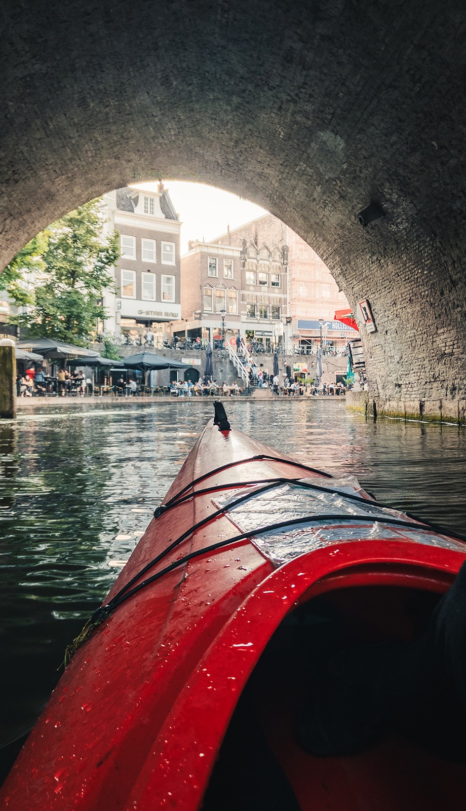Kayakken in Utrechtse gracht Kayakken in Utrechtse gracht